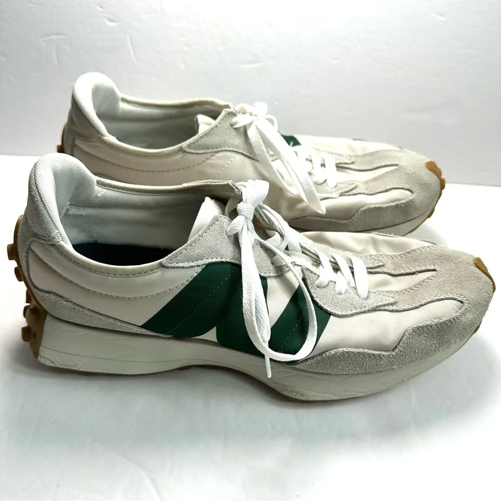 New Balance Men’s 327 Green Sneakers Size 12